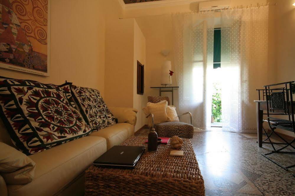 B&B Emily'S Rooms Florencja Zewnętrze zdjęcie
